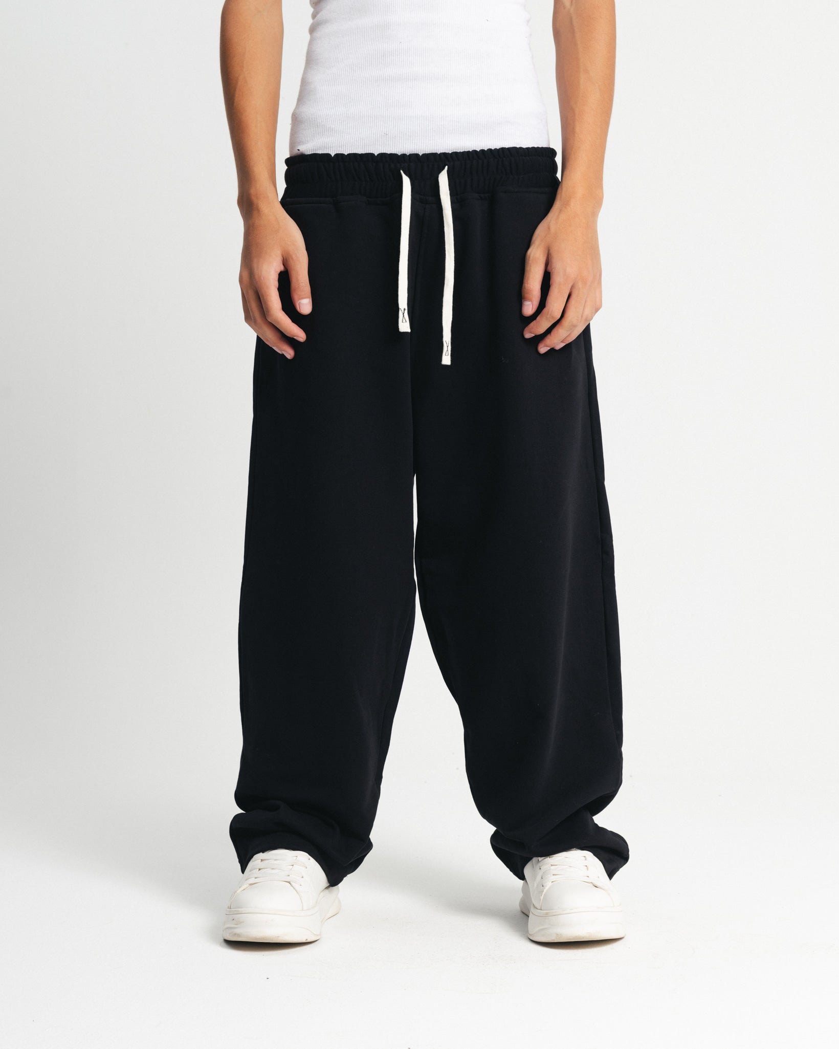 Black Wide-leg pants