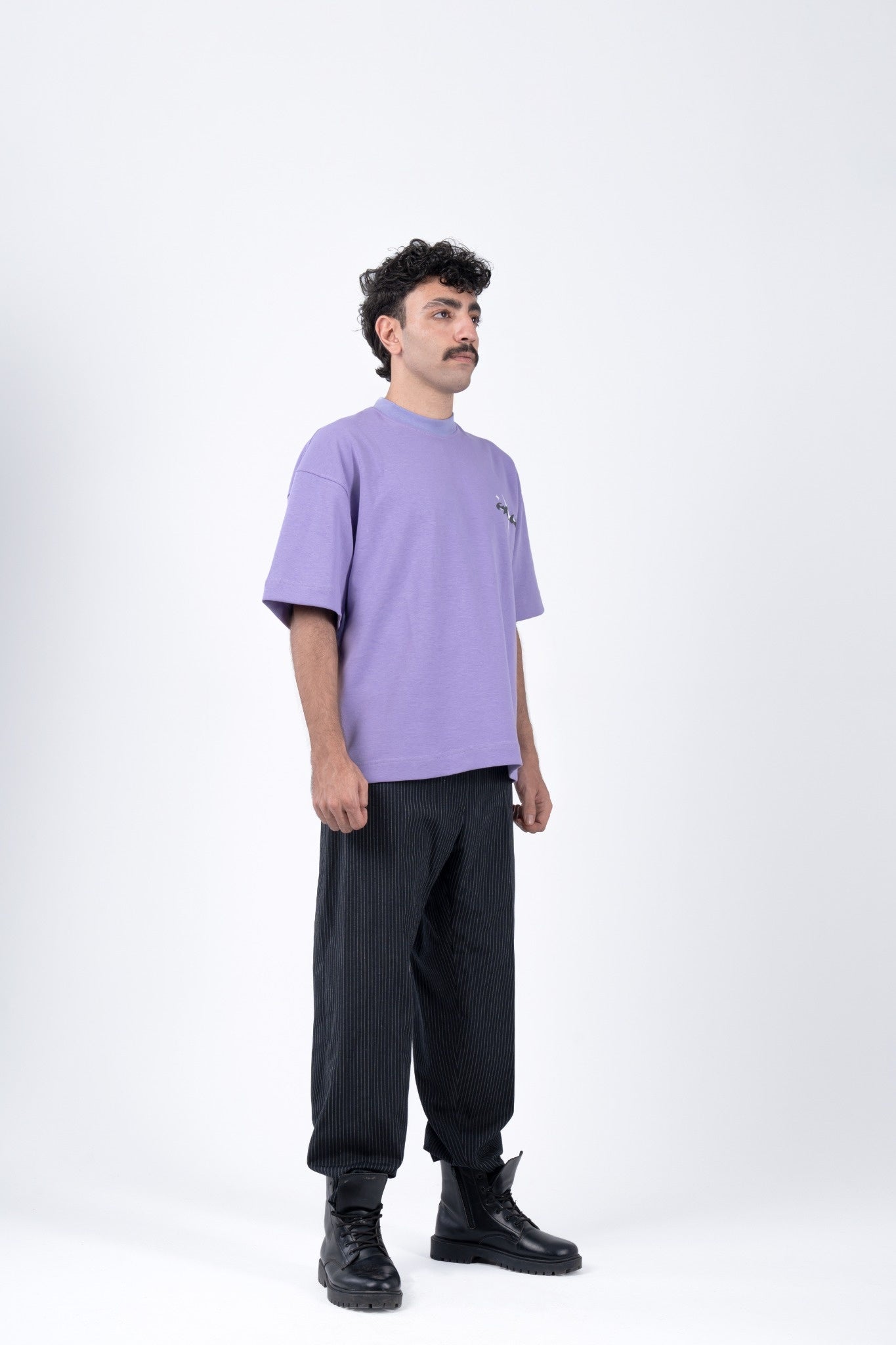 CHASE DREAMS Box Fit Tee