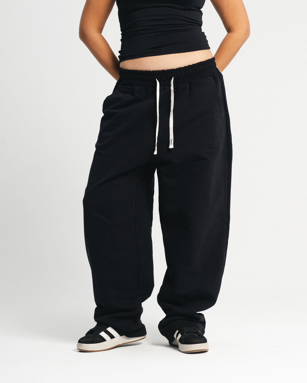 Black Wide-leg pants