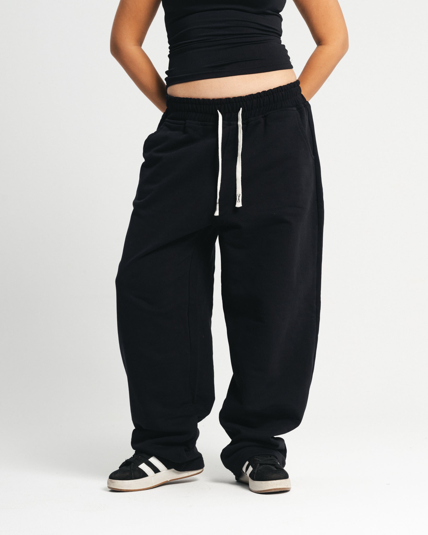 Black Wide-leg pants