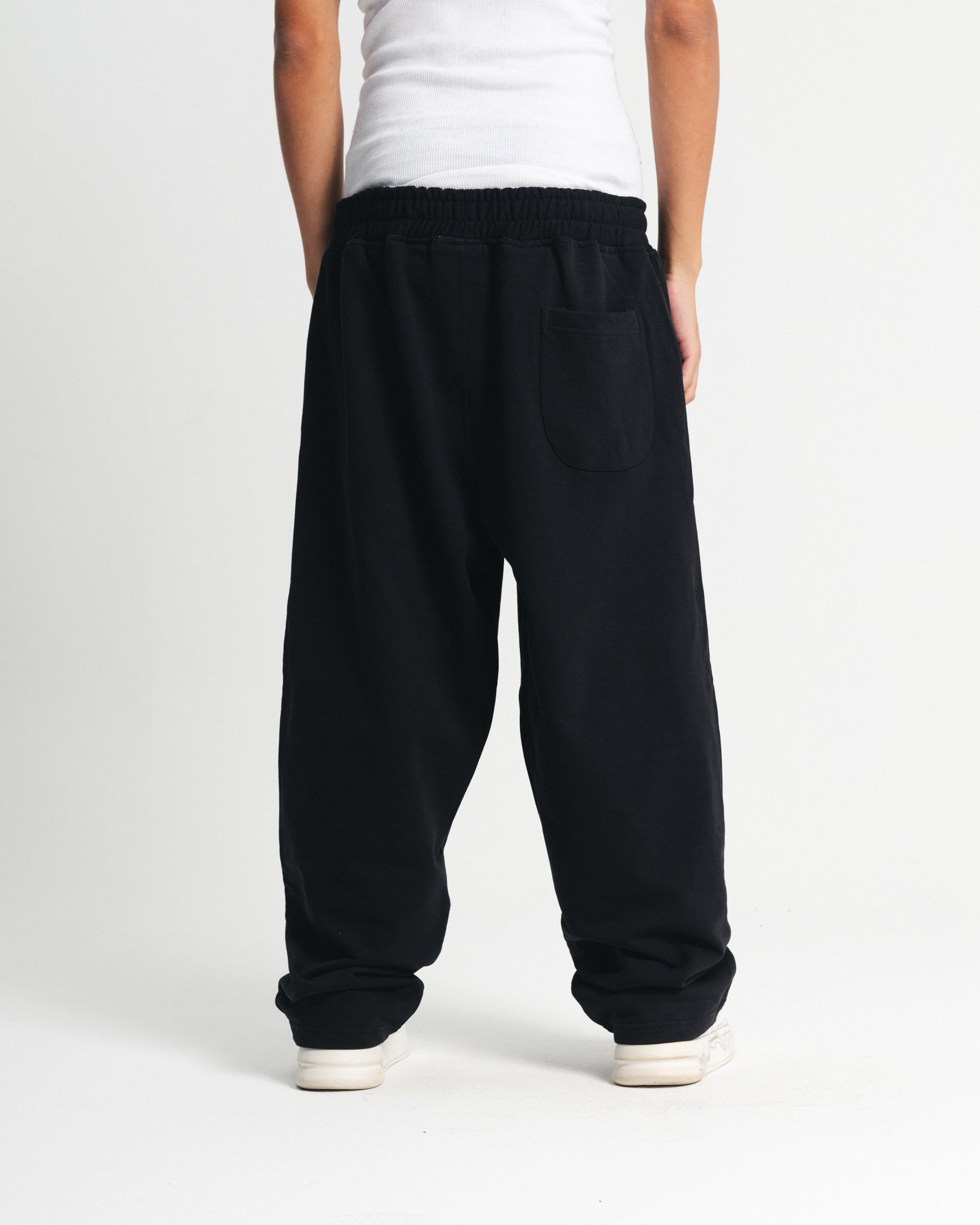 Black Wide-leg pants