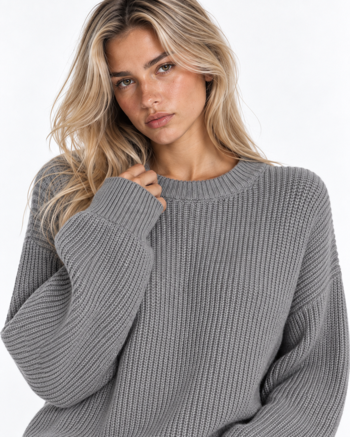 knitted sweater - gray