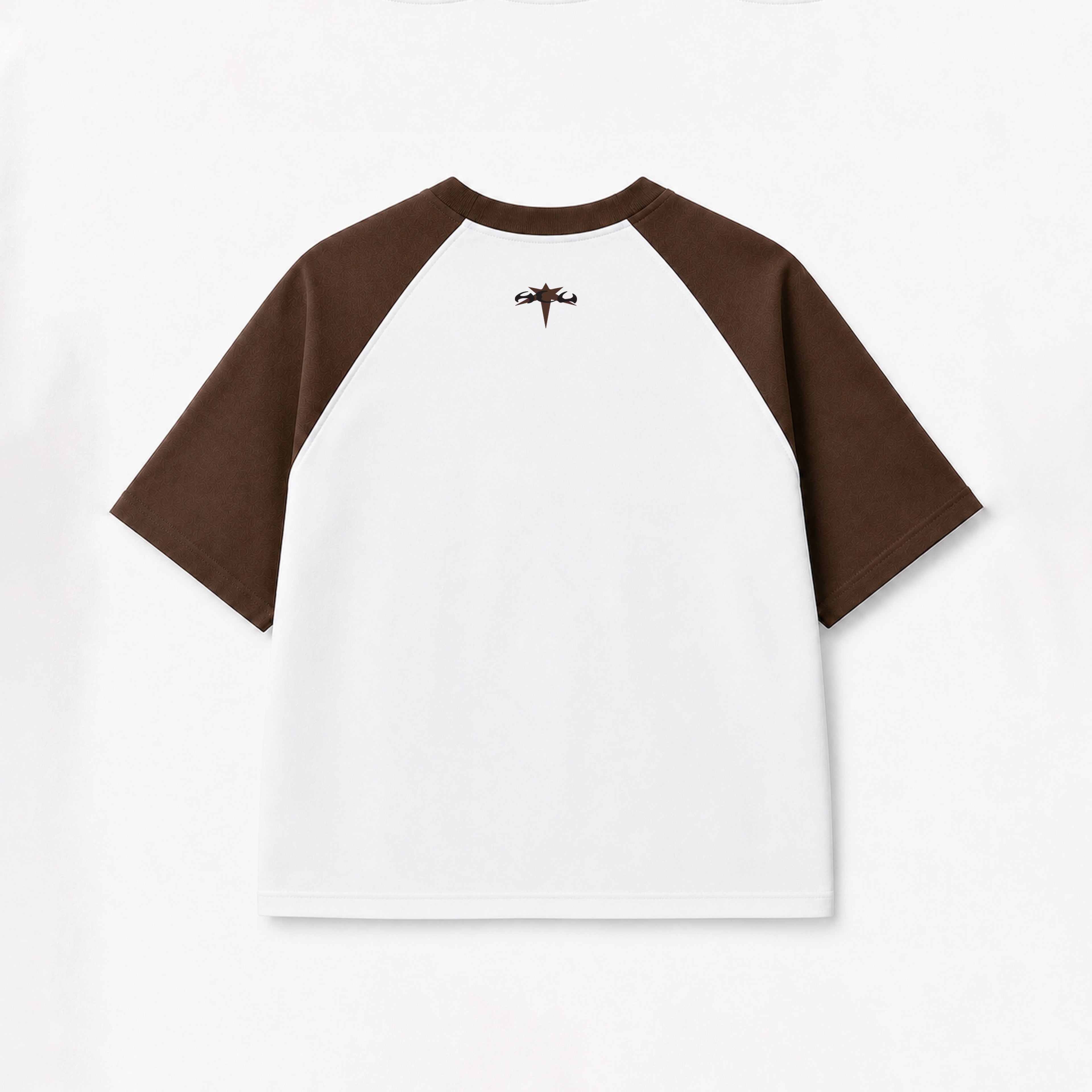 Raglan sleeve IN brown